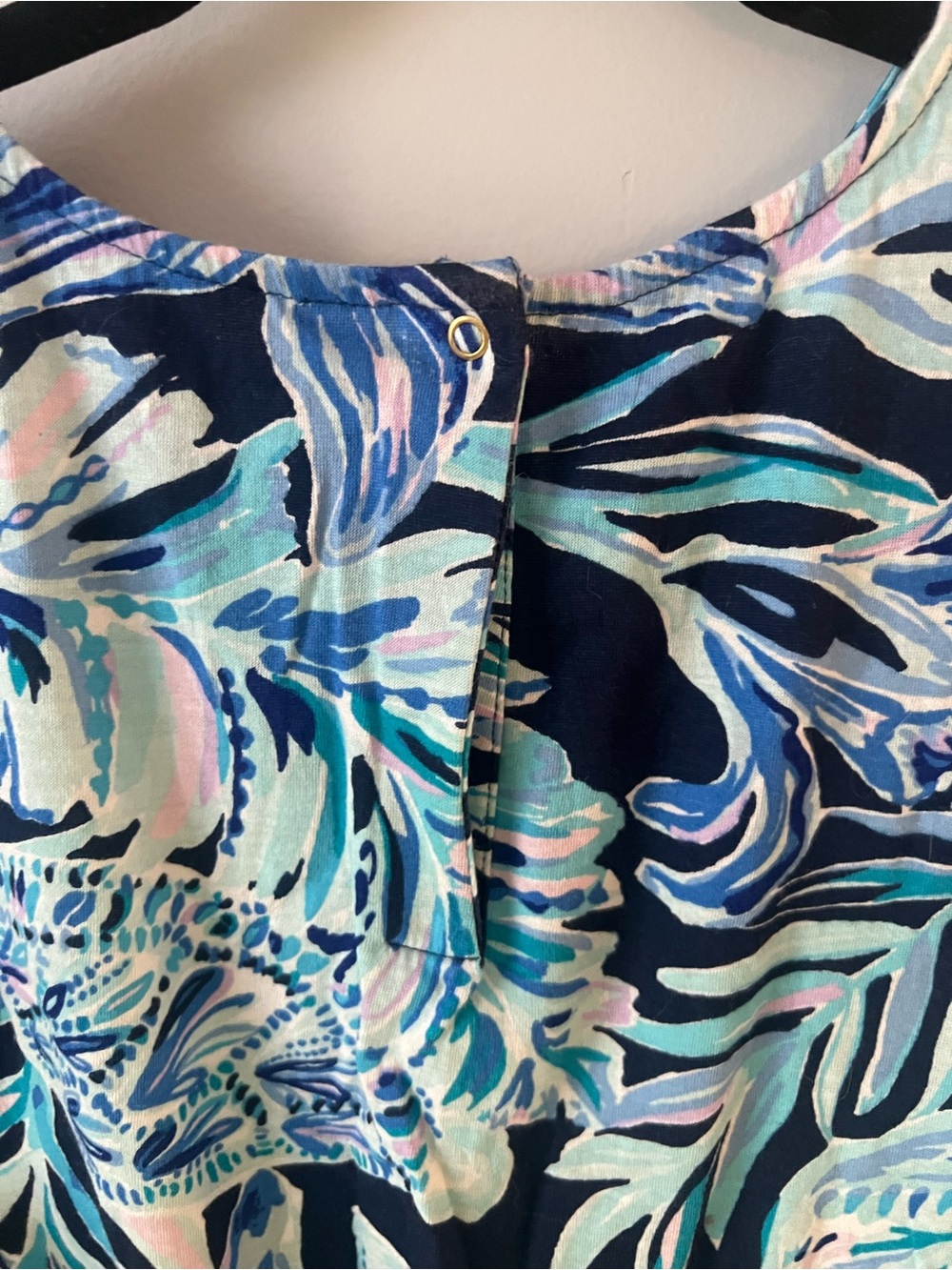 Lilly Pulitzer Navy Floral Ruffle-Sleeve Jumpsuit Girl’s Size XL 12-14 - Picture 3 of 5